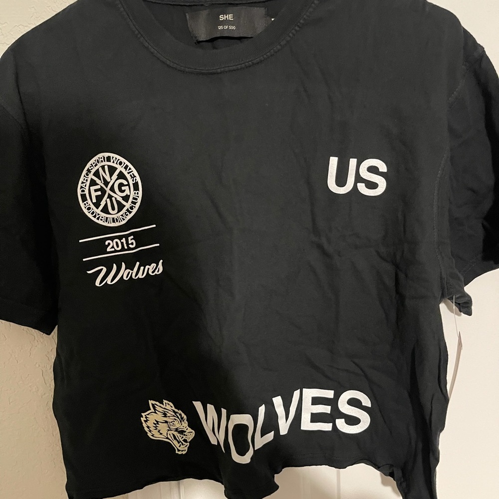 Women’s Darc sport top. Size small